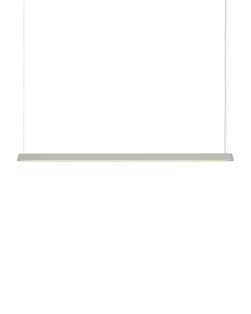 Linear- Grå loftslampe fra Muuto, frisørudstyr til frisørsalon, designet med elegante linjer